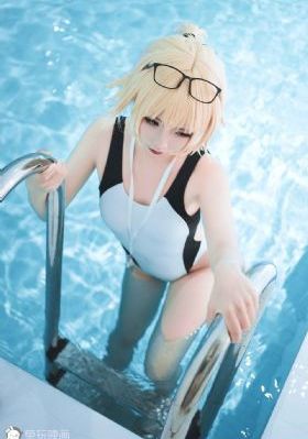 性火坑乳燕 电影