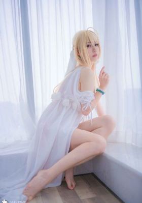 满怀美梦的少年是现实主义者