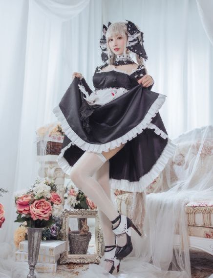 女女h文(h)gl小说