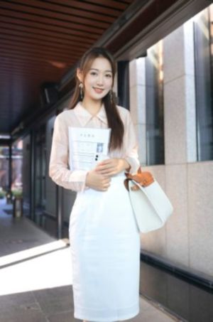 按摩房的女大学生们