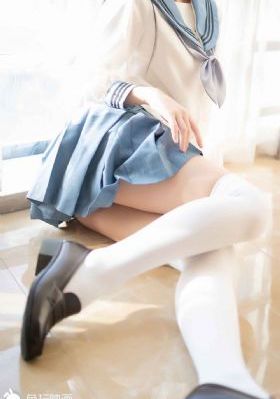 巨龙征服风韵美妇