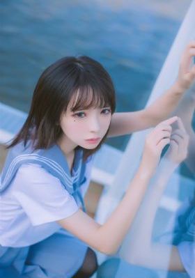御津井芭华